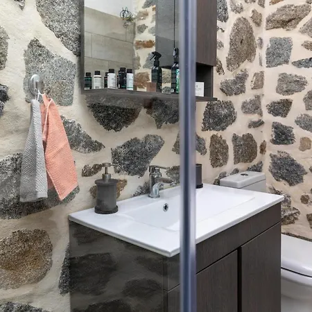 The Stone House Naxos Gospodarstwo agroturystyczne *