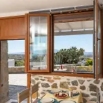 The Stone House Naxos Farma *