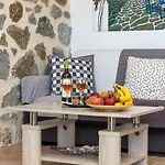 Farma The Stone House Naxos *