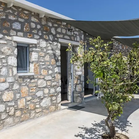 The Stone House Naxos Κατάλυμα σε φάρμα