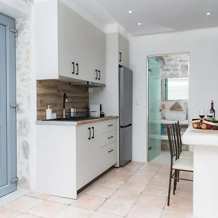 The Stone House Naxos Farm stay *