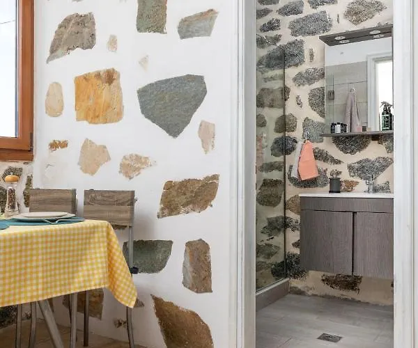 Farm stay The Stone House Naxos Glinado Naxos