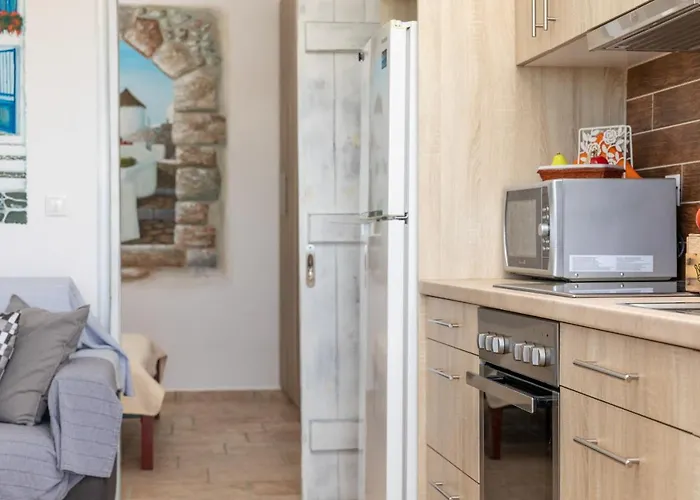 The Stone House Naxos Farm stay Glinado Naxos